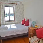 The Herons Rest Townhouse 度假居