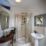 The Herons Rest Townhouse 度假居 *