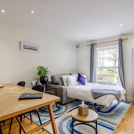 Nyaraló The Herons Rest Townhouse Galway