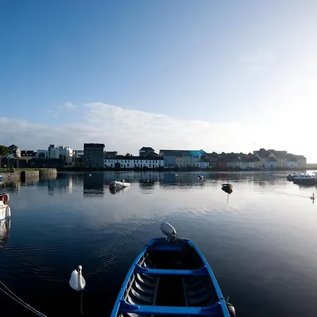 Nyaraló The Herons Rest Townhouse