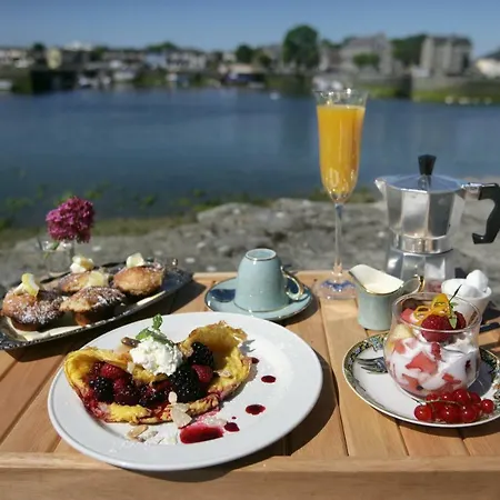 The Herons Rest Townhouse * Galway